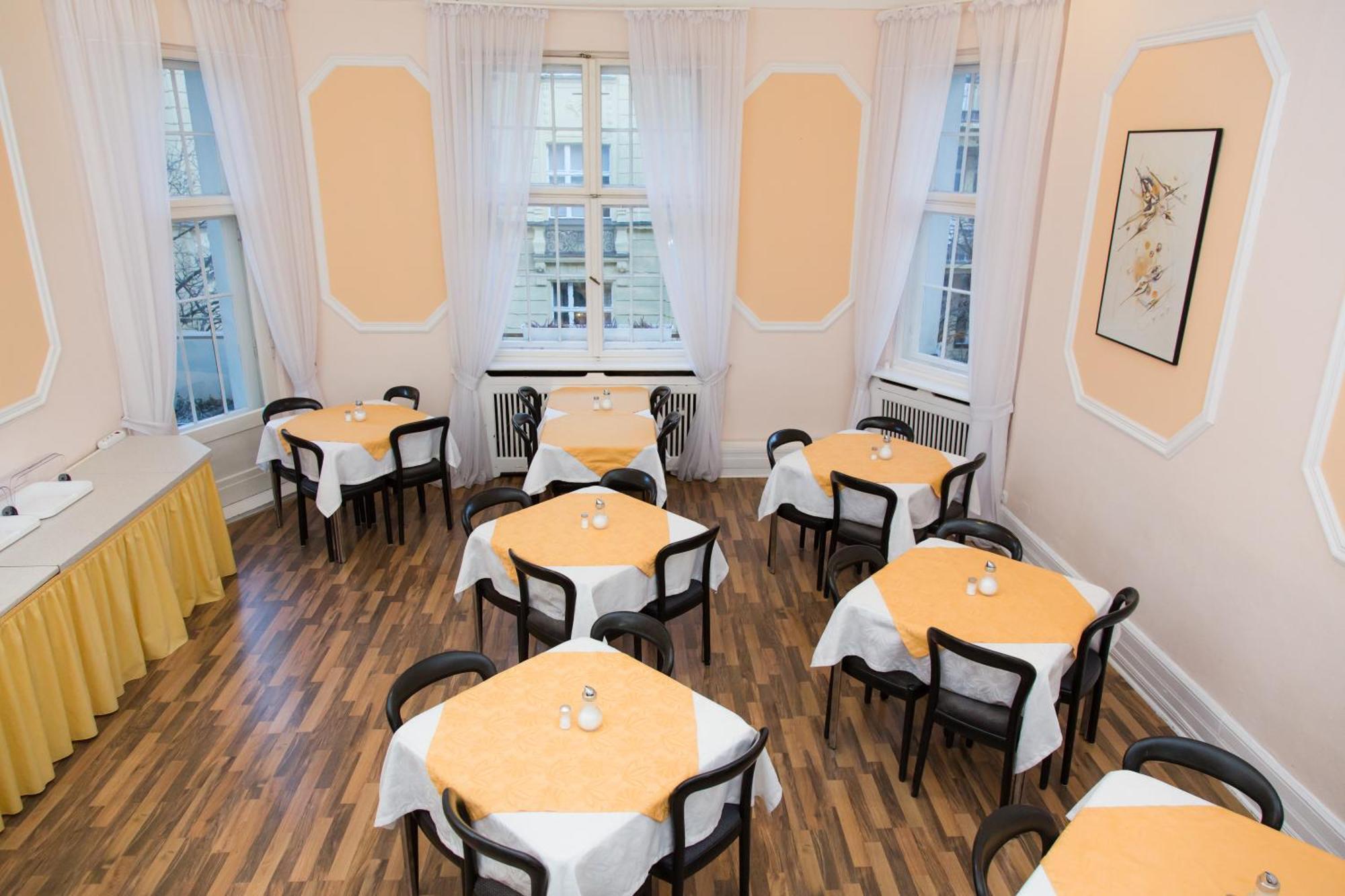 Hotel Castell Am Kurfuerstendamm Berlin Exterior photo